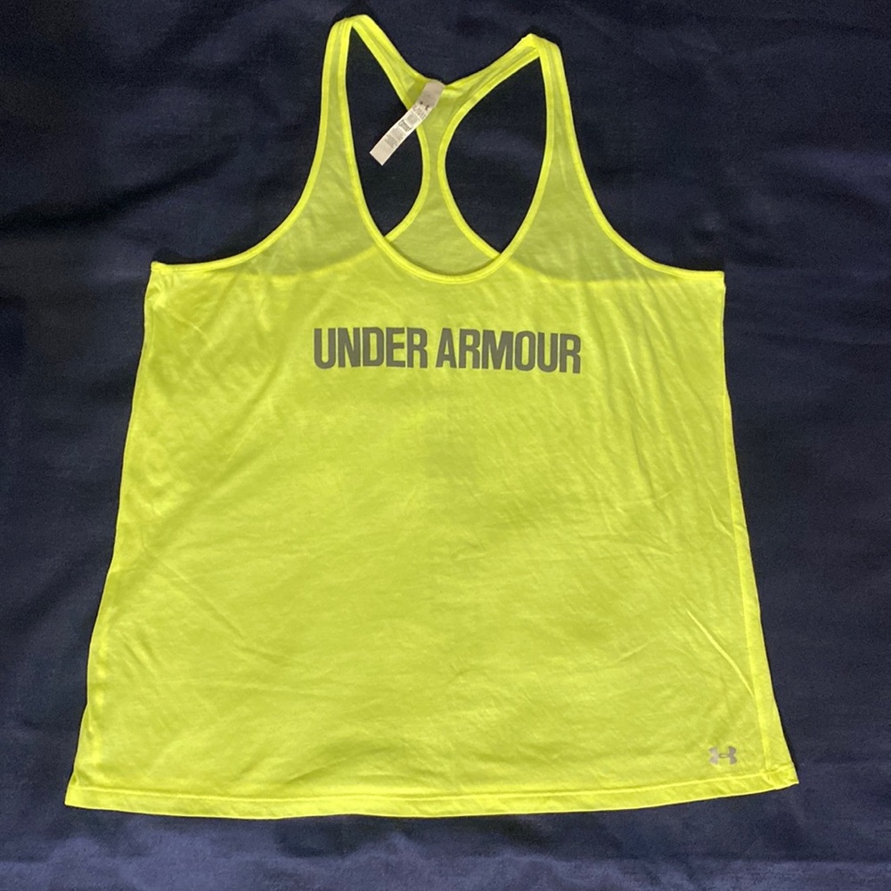 NWOT, Under Armour “will trumps fate” razor back size XL